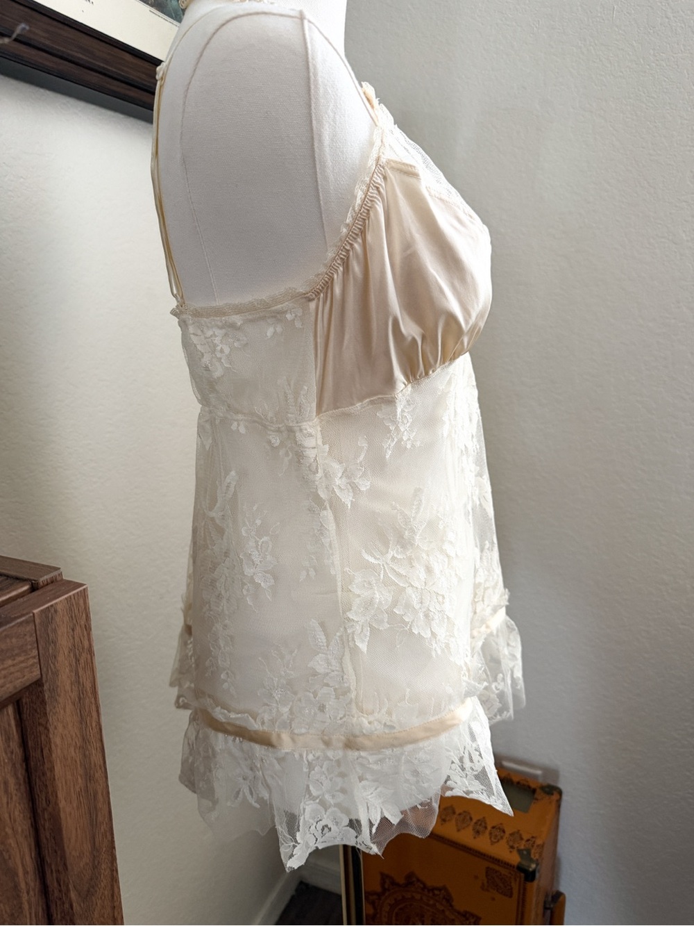 Claire Pettibone Coquette Silk Lace Camisole Vintage 90s M - Picture 7 of 10
